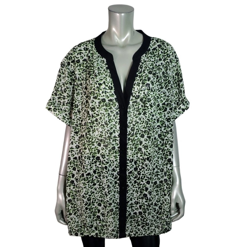 Torrid Top Plus Sz 4X Floral Sheer Elastic Hem Pocket Short Sleeve Casual Black